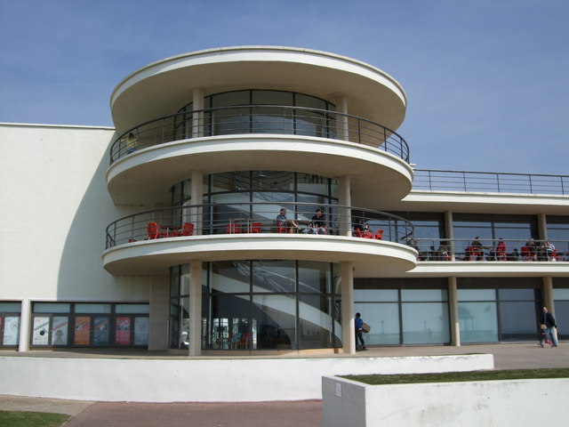 The iconic - De la Waar Pavilion with The Sussex Guild